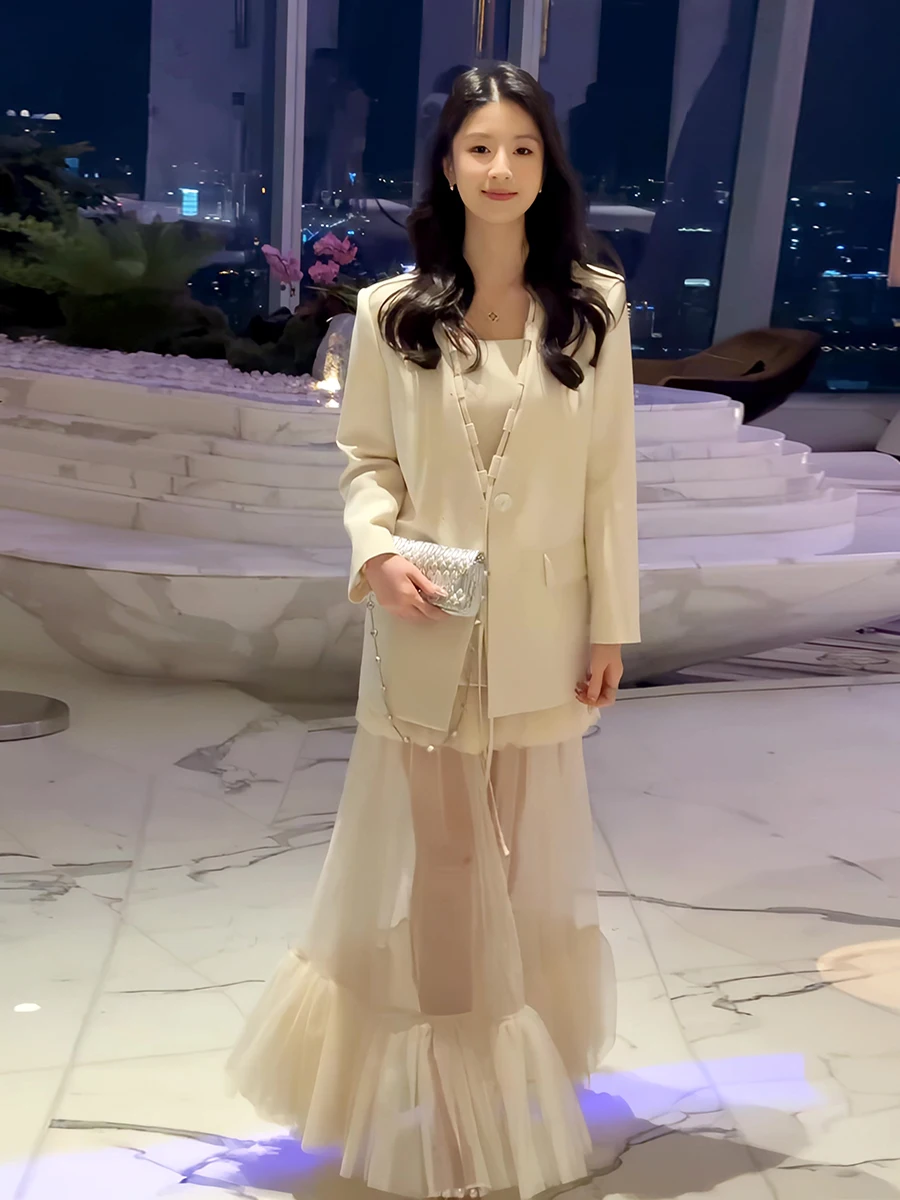 

Women's Suit Set High Waist Halter Neck Dress Three Pieces Spring New Style Casual Inner Wear White Color Fashionable