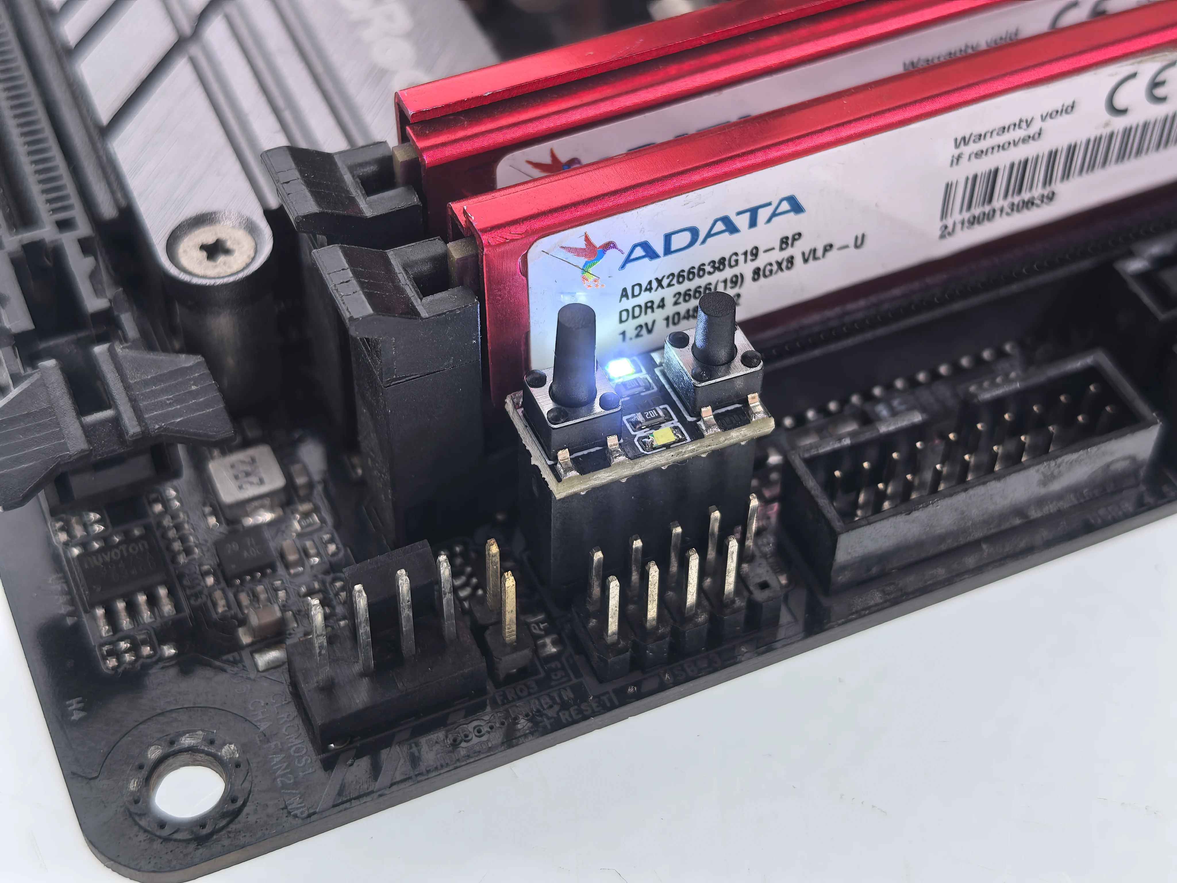 Desktop computer boot button/restart button boot direct insertion module hard disk power indicator 1pcs
