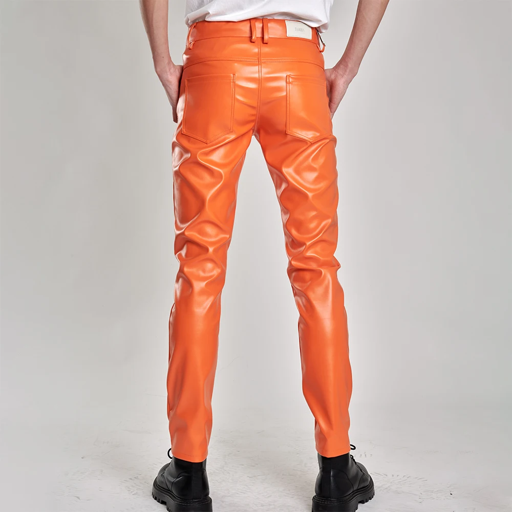 Herren-Lederhose, schmale Passform, Stretch, modische PU-Lederhose, Nachtclub, Party- und Tanzhose, dünn – Detail 5