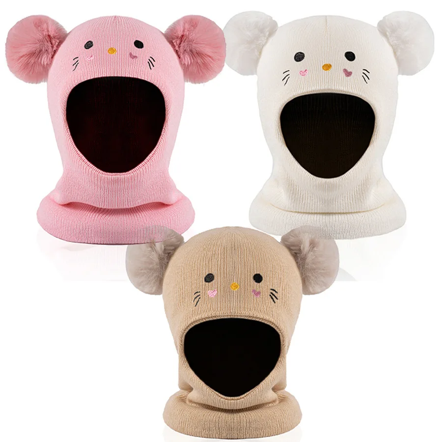 

One knitted hat for children, suitable for children aged 1-12 to wear outdoors in winter.