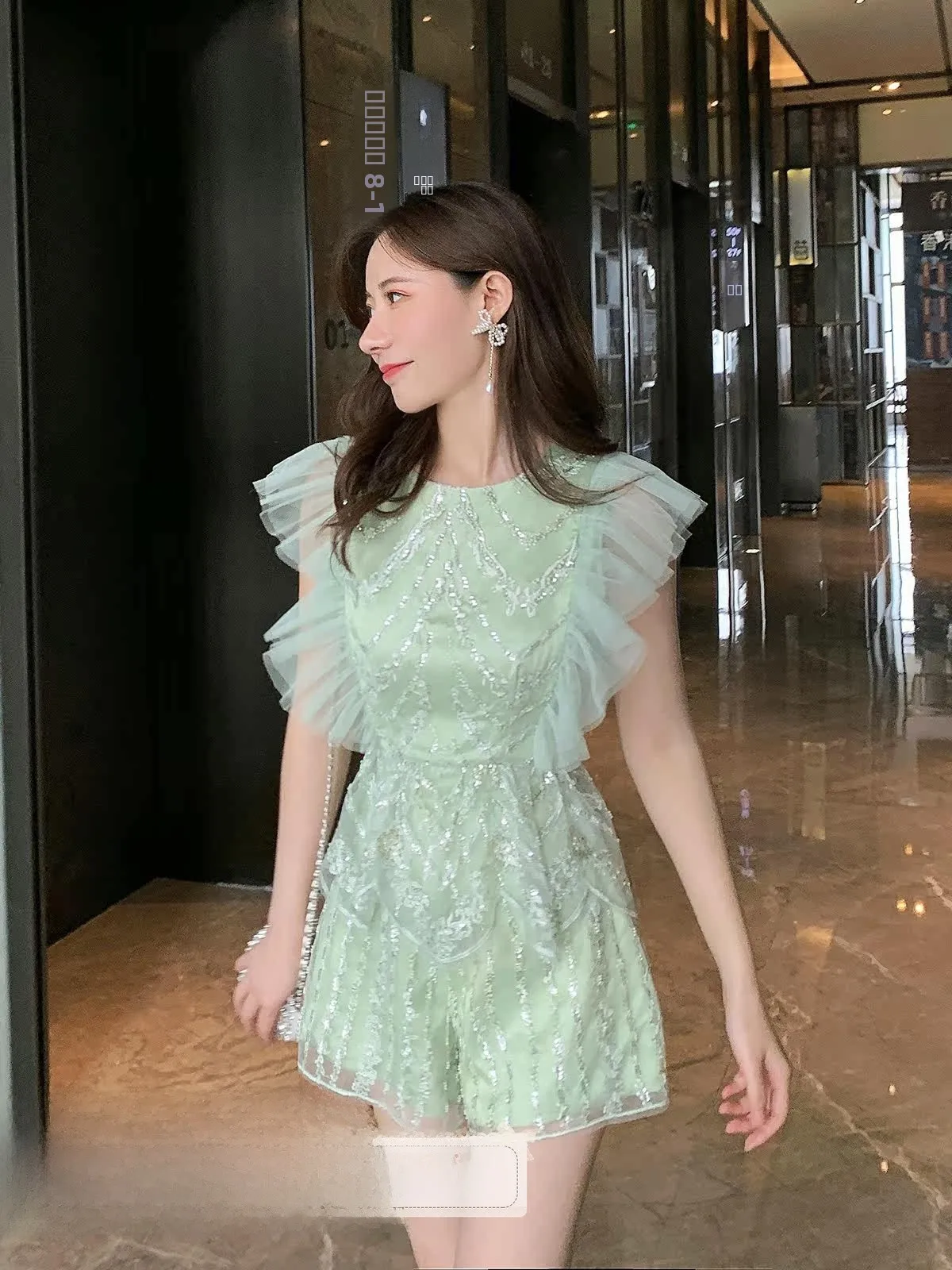 

Новинка: Женский летний комплект Ice Ice Came 209 — брюки с широкими штанинами и вышивкой в виде авокадо, однотонные, женская одежда