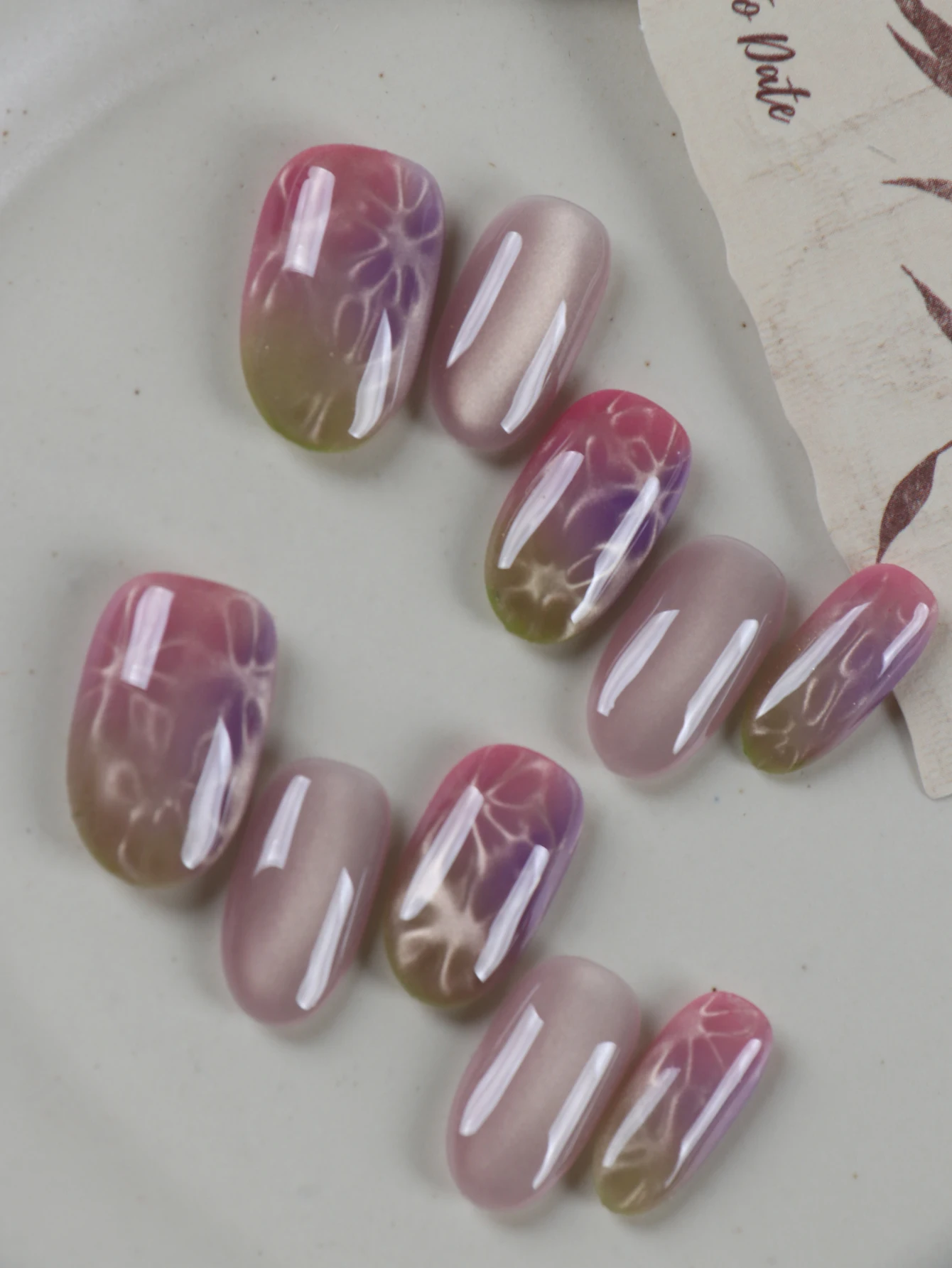 10Pcs Press on Nails  short Pink purple cat eyes Flowers nail art Fake Nails Includes 1 Sheet Adhesive Tabs & 1 Pc Mini File