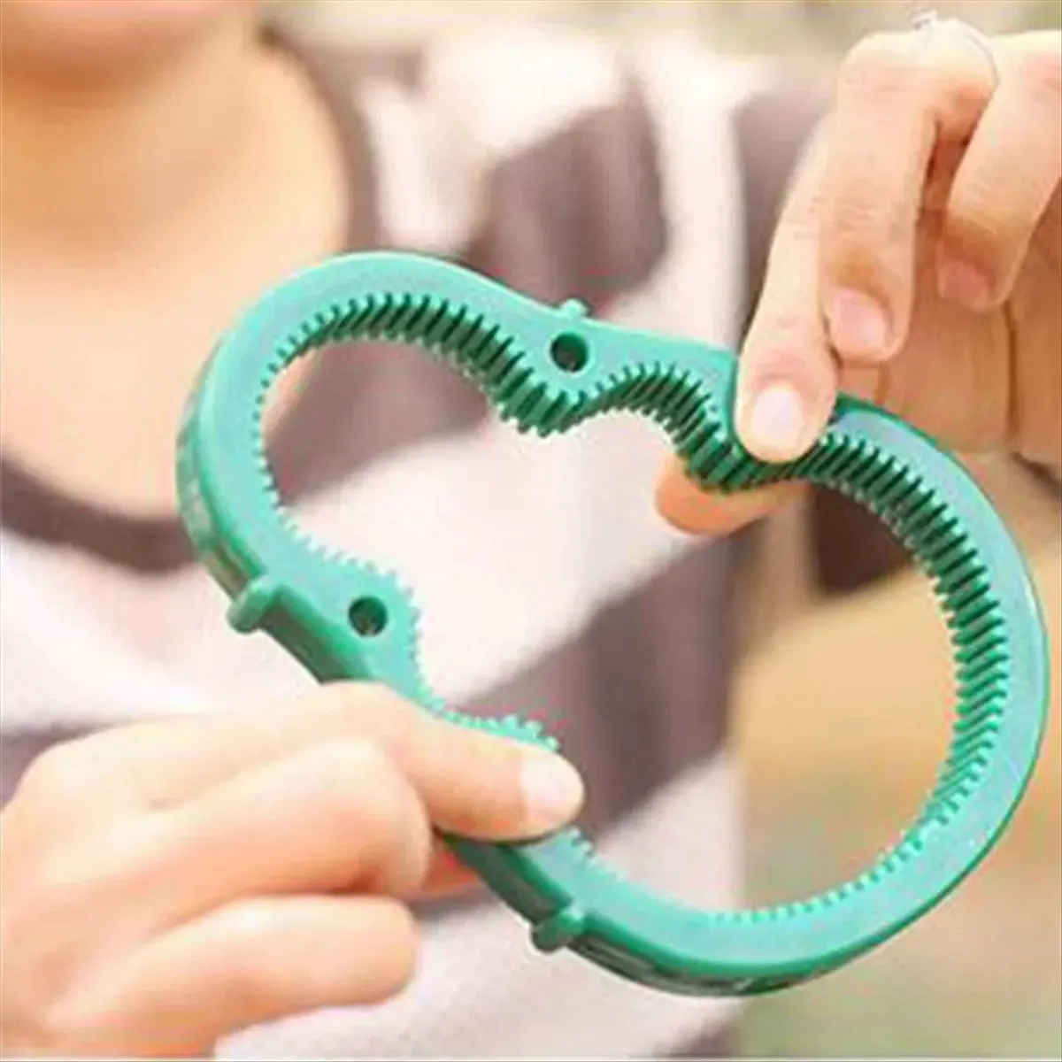 B-est Multi Bottle Opener Portable Jar Lids Can Tin Handy Flexible Twister Rubber Grip Cap Device Red