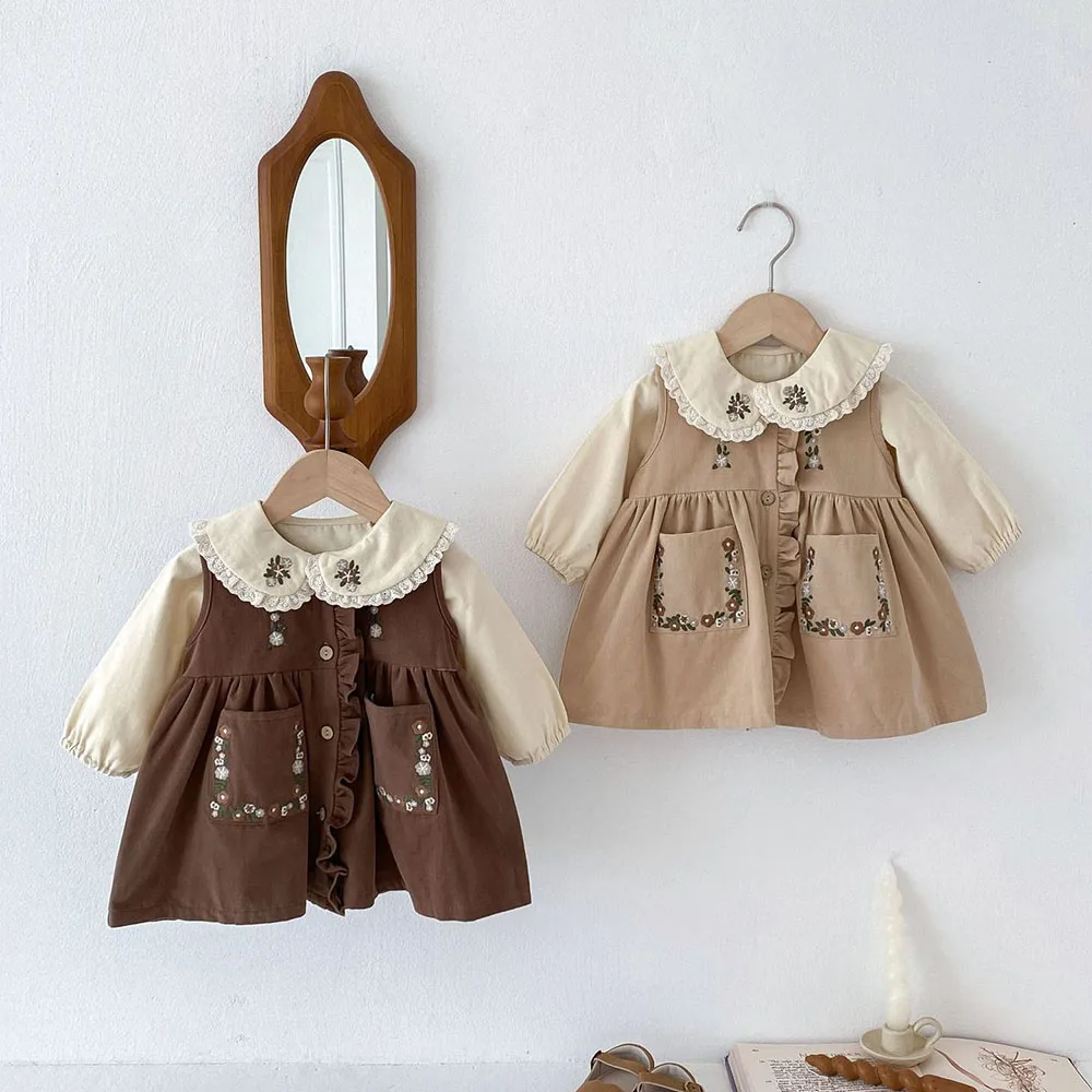 2024 New Autumn Kids Dress Set Children Cute Embroidered Flowers Sundress Girls Beige Lace Floral Shirt