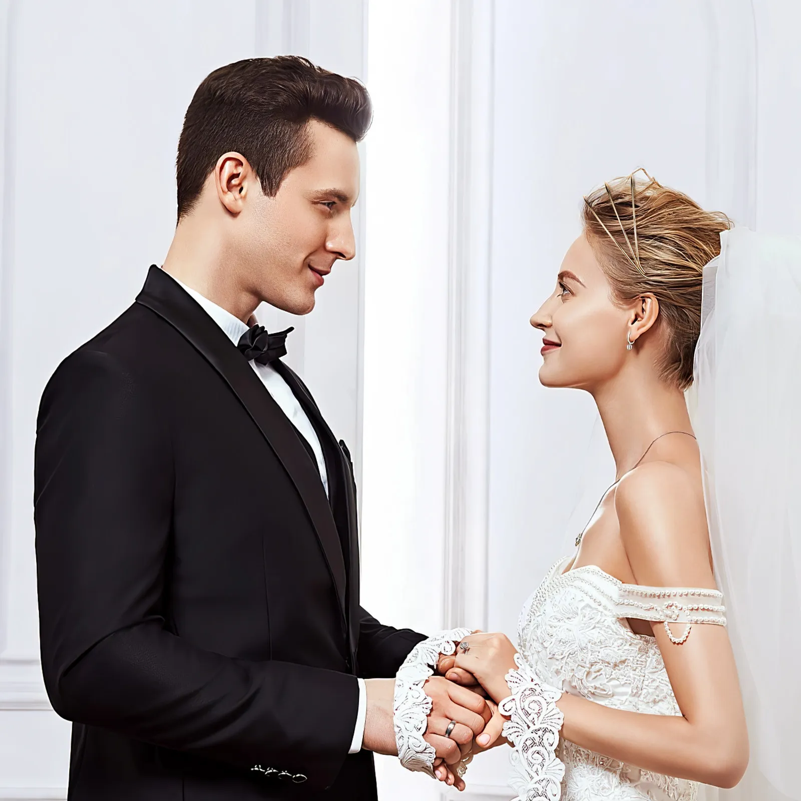 

2Pcs Crown DIY Base Iron Hair Accessory for Wedding Engagement Banquet Headdress Making Craft Frame Tiara Support Simple Elegant