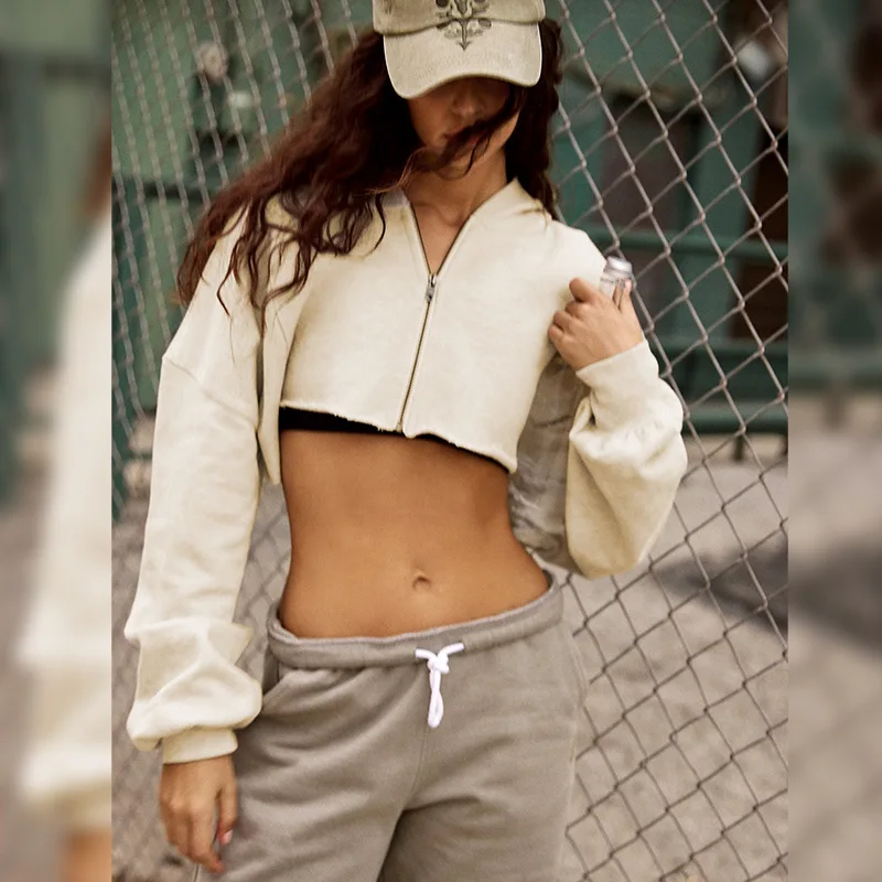 

Special Short Hooded Zipper Sweatshirt European and American Sports Style Jacket for Women Autumn Winter Crop Top Solid Color In