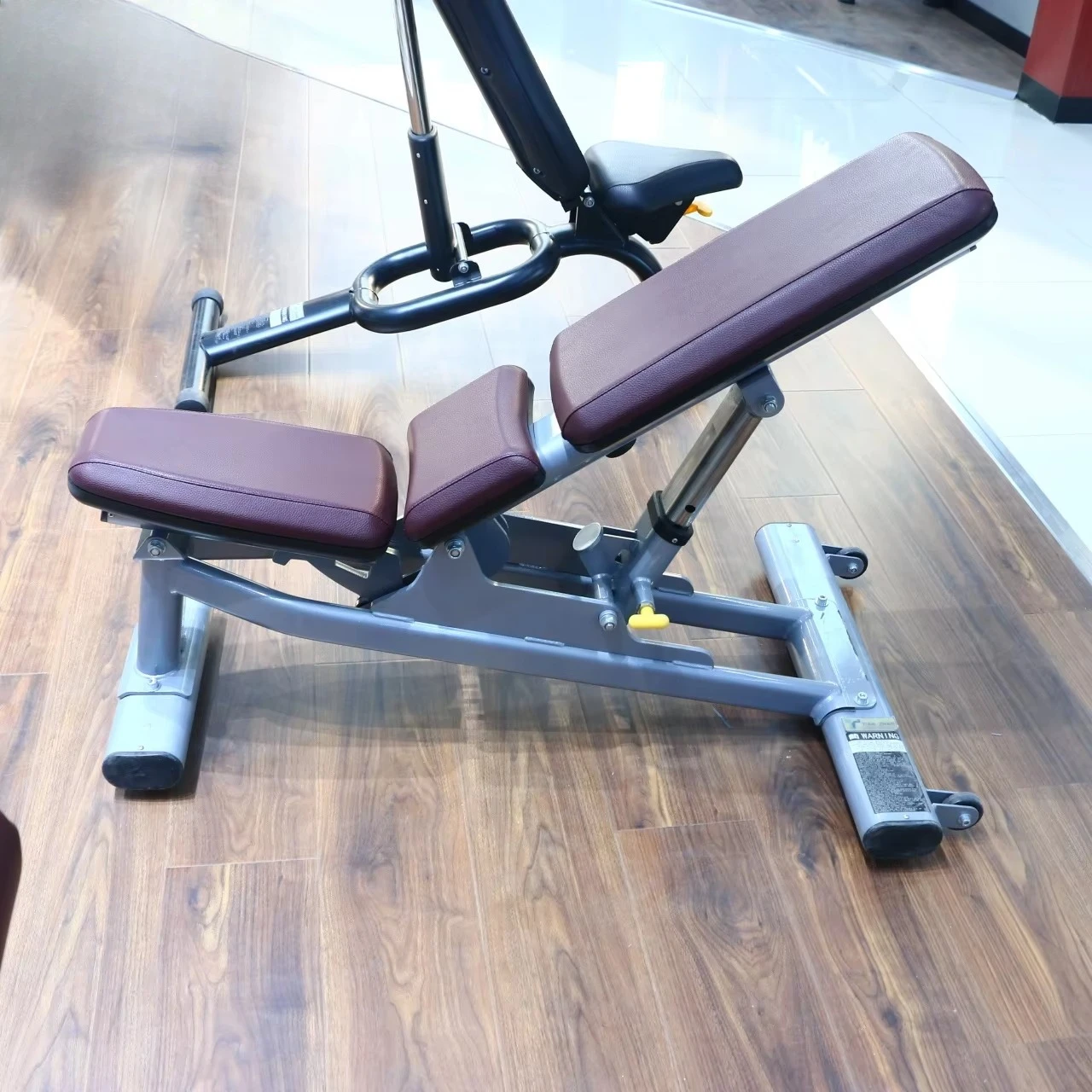 Multifunctional fitness rack Adjustable dumbbell training table Fitness training machine