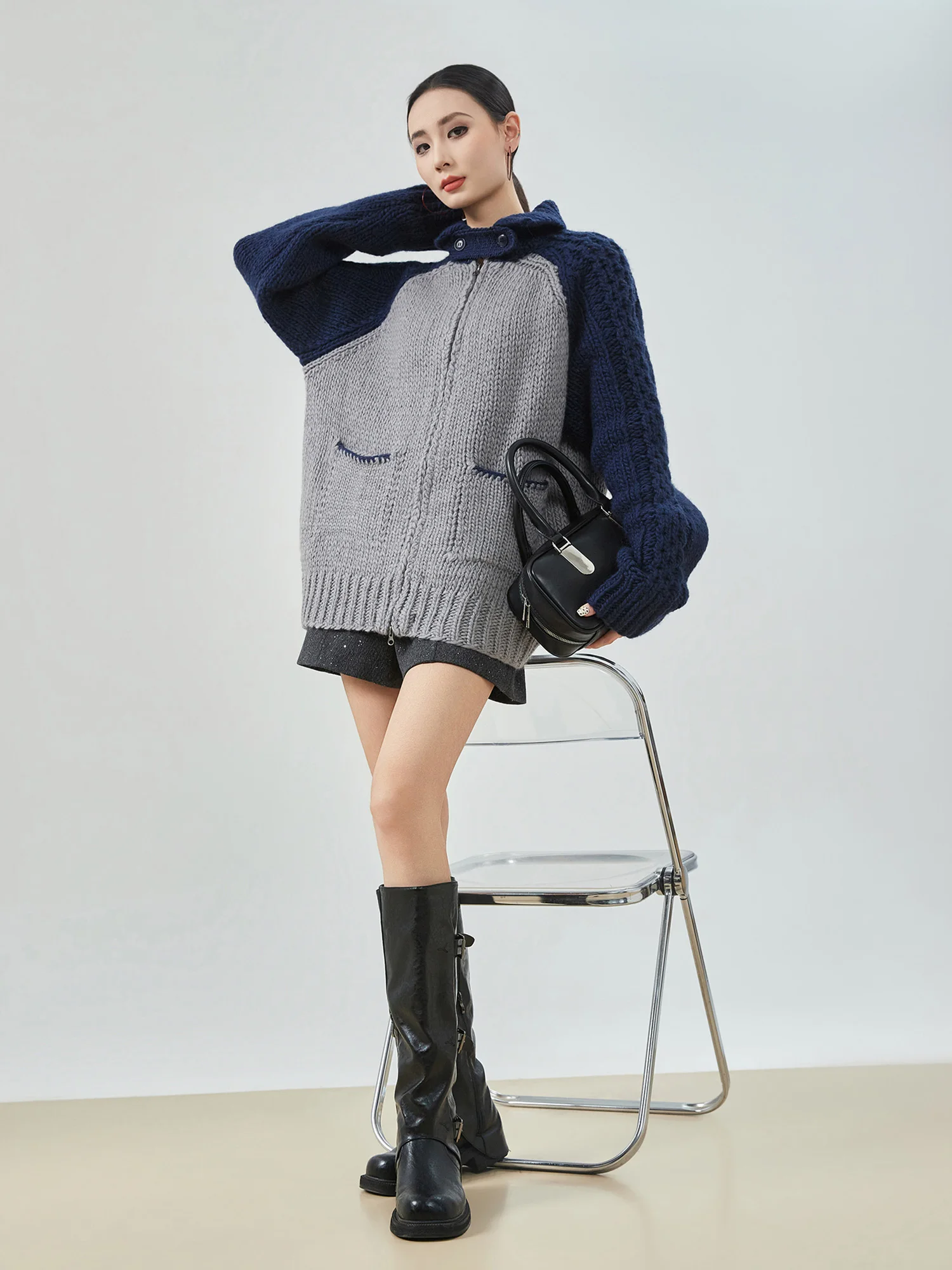 

Свободный корейский вязаный кардиган с длинными рукавами и узором «косы», женский, весенний, новый, модный, синий с контрастными вставками