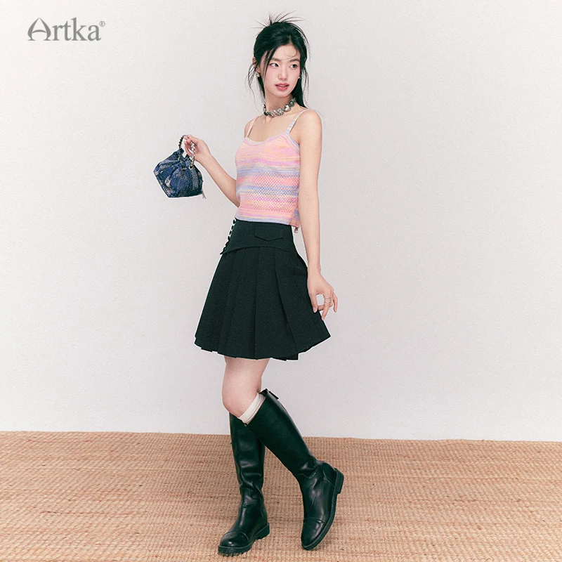 ARTKA 2025 Zomer Nieuwe Vrouwen Rok Fashion Casual Hoge Taille A-lijn Geplooide Rokken Zijgesp Zwarte Rok Vrouwelijke QA92137C