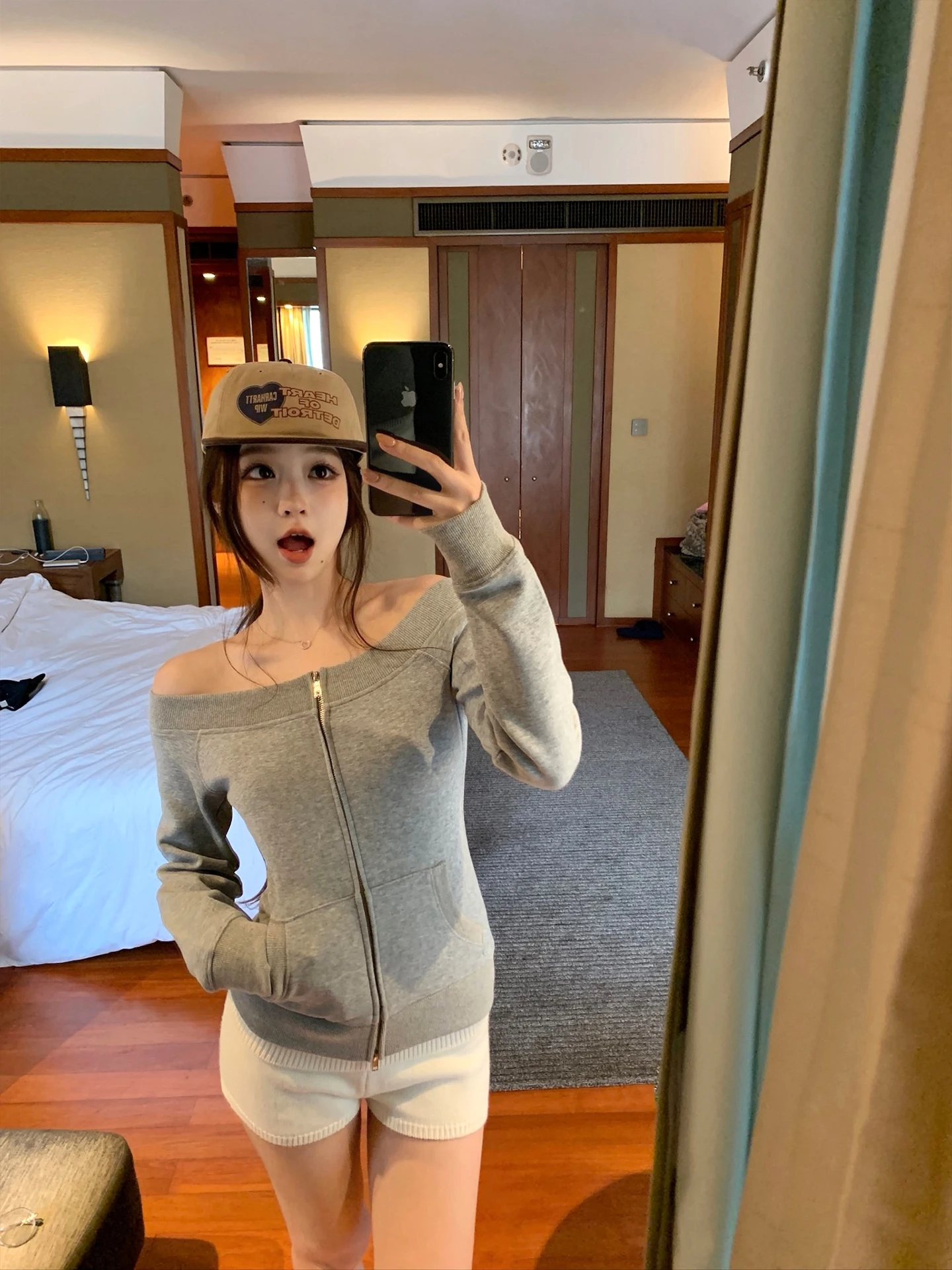 Comfortable Ey Air …