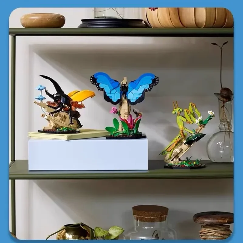 Creative Insect Mantis Building Blocks Toys Butterfly Animals Blocks DIY Micro Bricks Toys for Boys Girls Children Gifts