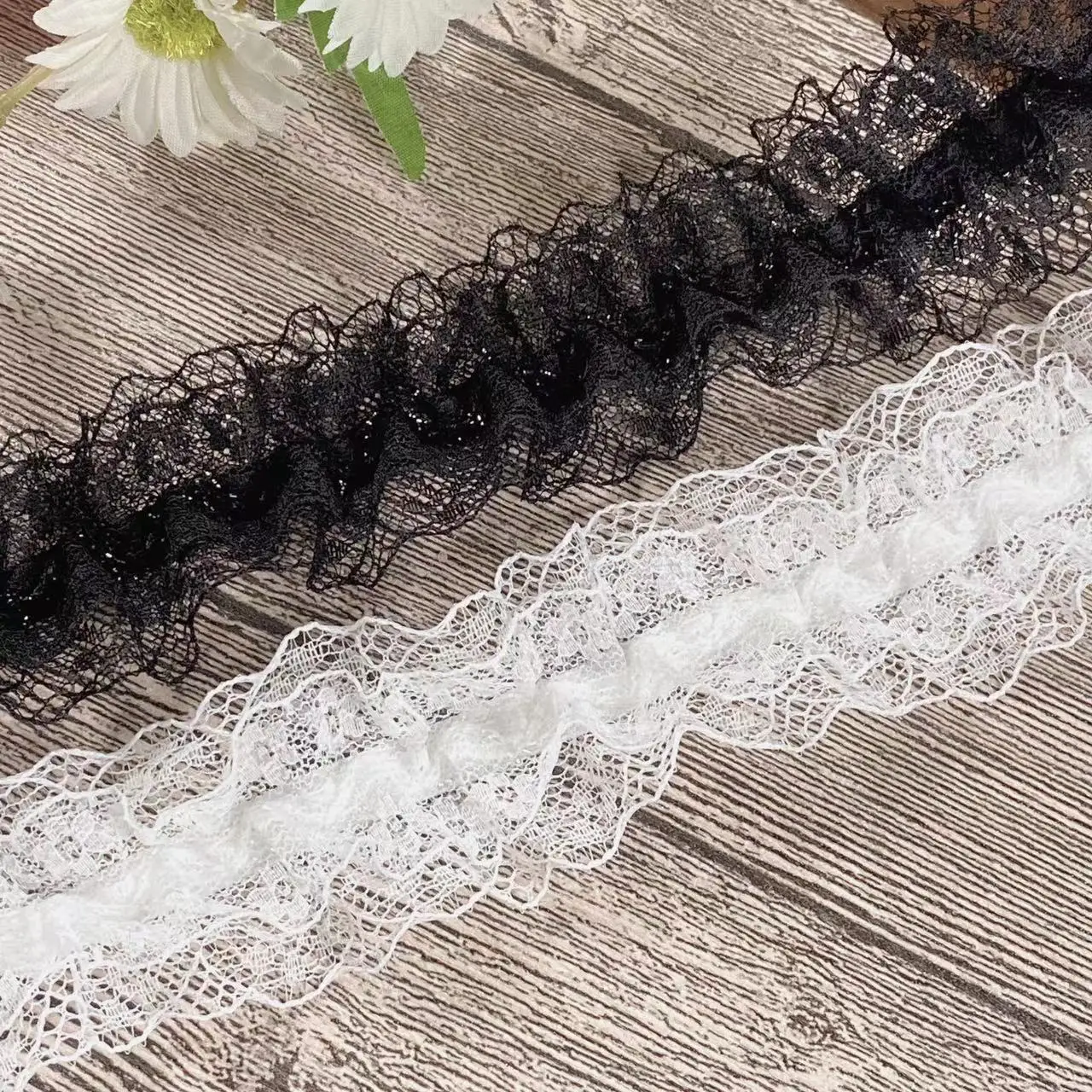 4cm Wide White Black Mesh Stretch Wrinkle Lace Fabric Needlework Elastic Trim Ruffle Pet Doll Clothes DIY Sewing Guipure Decor