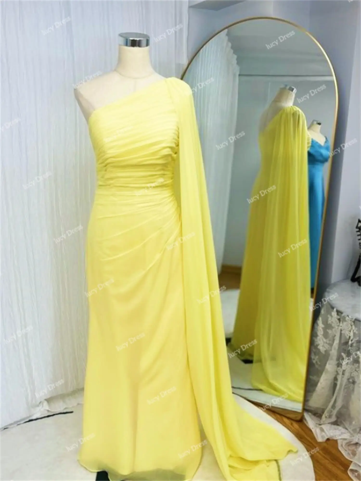 Lucy Chiffon Yellow Bridesmaid Dress Mermaid Graduation Gown Ball Gowns Wedding Dresses for Formal Occasions Evening Long Prom