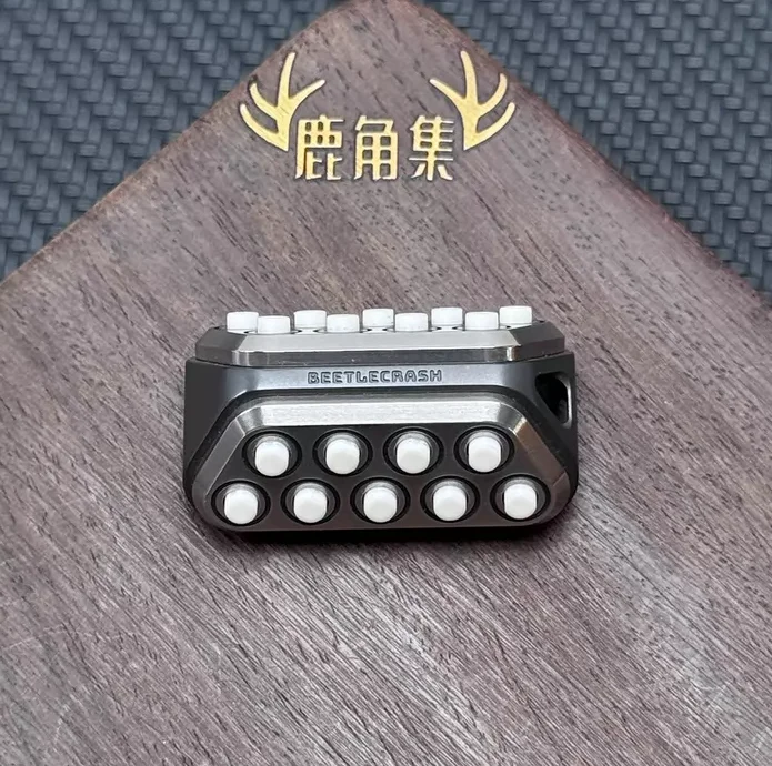 

Used EDC Lautie Blasting Beetle Steel Zirconium fidget slider decompression toy