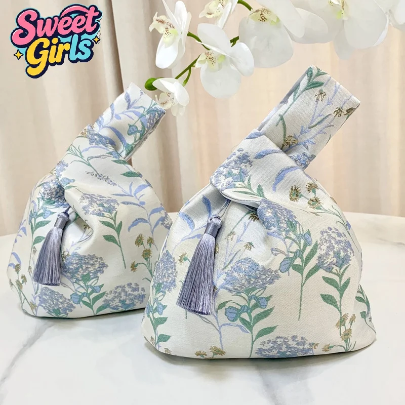 

Flower Pendant Lunch Bag Cosmetic Bag Chinese Style Handbag Tassel Knot Wrist Bag Small Item Pouch Cheongsam Accessories