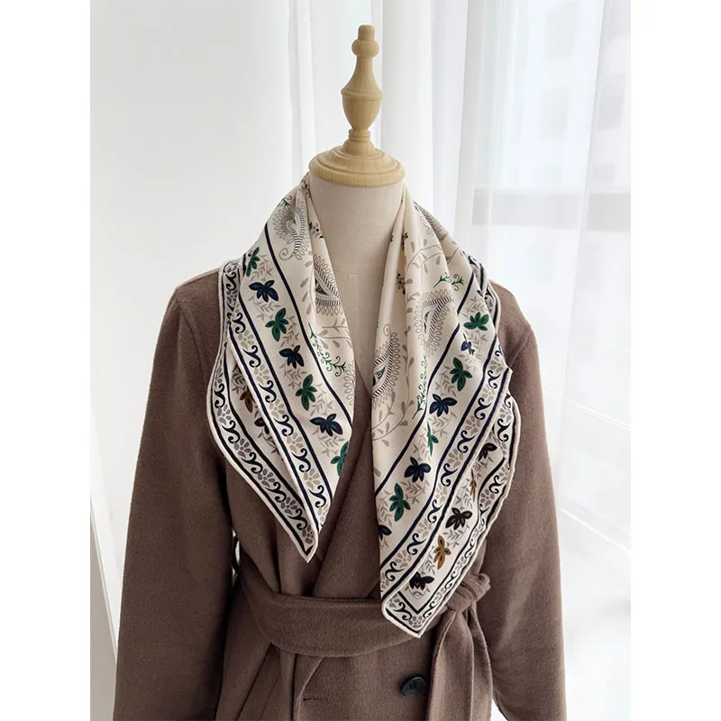 

New double-color 70% wool 30% silk scarf for ladies - Paisley pattern - Simple and fashionable - Warm - Headscarf 65*65cm