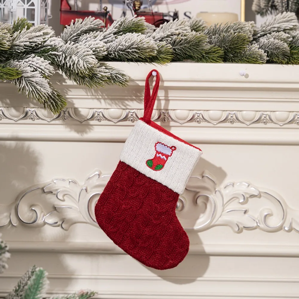 

Multifunctional Cartoon Christmas Alphabet Socks A-Z Red Xmas Tree Ornament Pendant Cute Letter Knitting Socks New Year