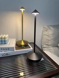 Lâmpada de mesa sem fio, luz decorativa simples e avançada, Hotel e Bar, 2600 mAh