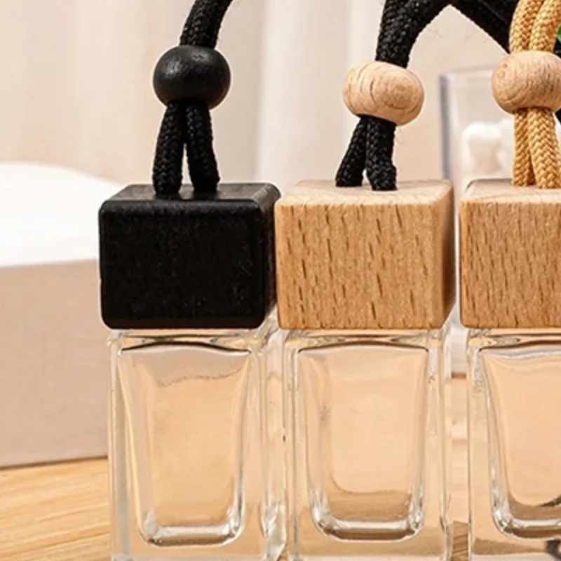 

One Piece Aromatherapy Essential Oil Diffuser - Square Cap Empty Perfume Bottle Car Ornament Air Freshener
