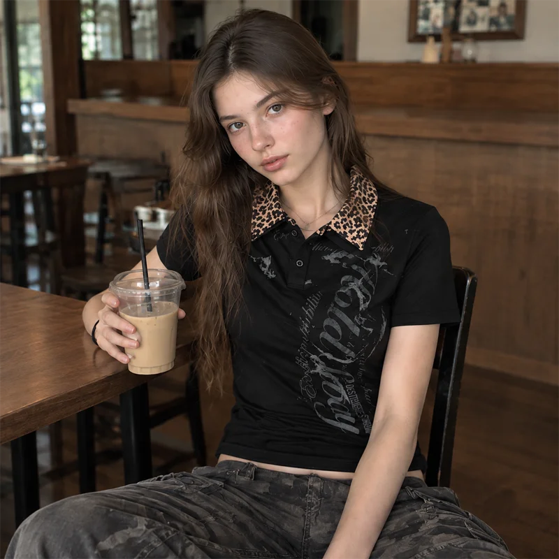 Wallpaper - Women Black Polo Shirt Leopard Collar