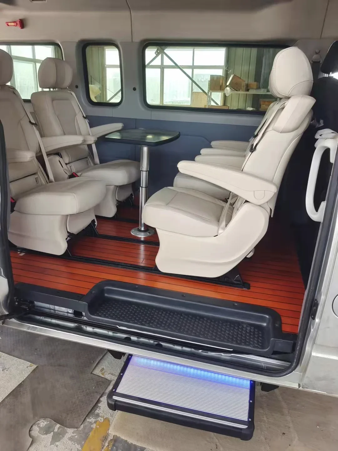 VST Wholesale Factory custom vans seats passenger Beige Black Original leather modified car seat for Mercedes Benz V260 V class