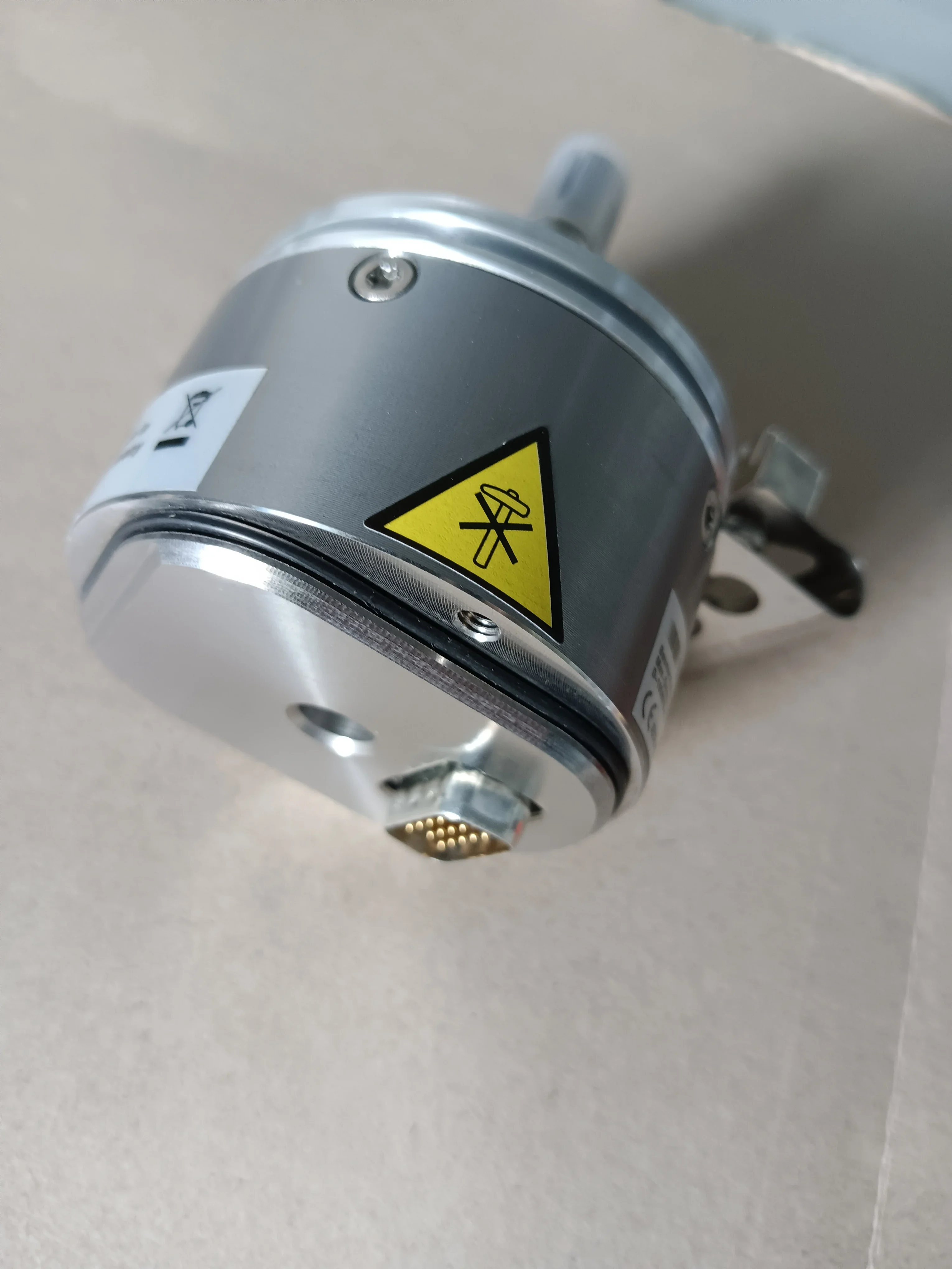 エンコーダー 73SW29 S2048 AS7W/AV7W 新品 純正 スポット