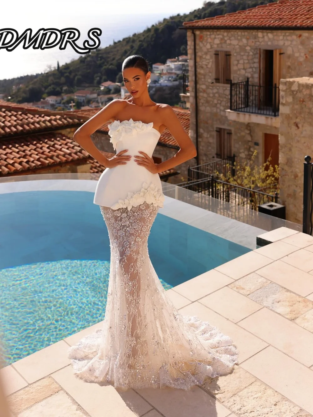 

DMDRS Strapless Wedding Dress Floral Applique Bridal Gown Sleeveless Lace A-Line Floor-Length Bridal Dresses Customized