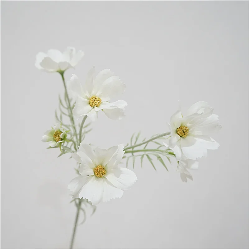 

3pcs Simulation Flowers Silk Cosmos Green Plant Florist Party Decorative Artificial Yellow Gesang Flower Auditorium Decoration