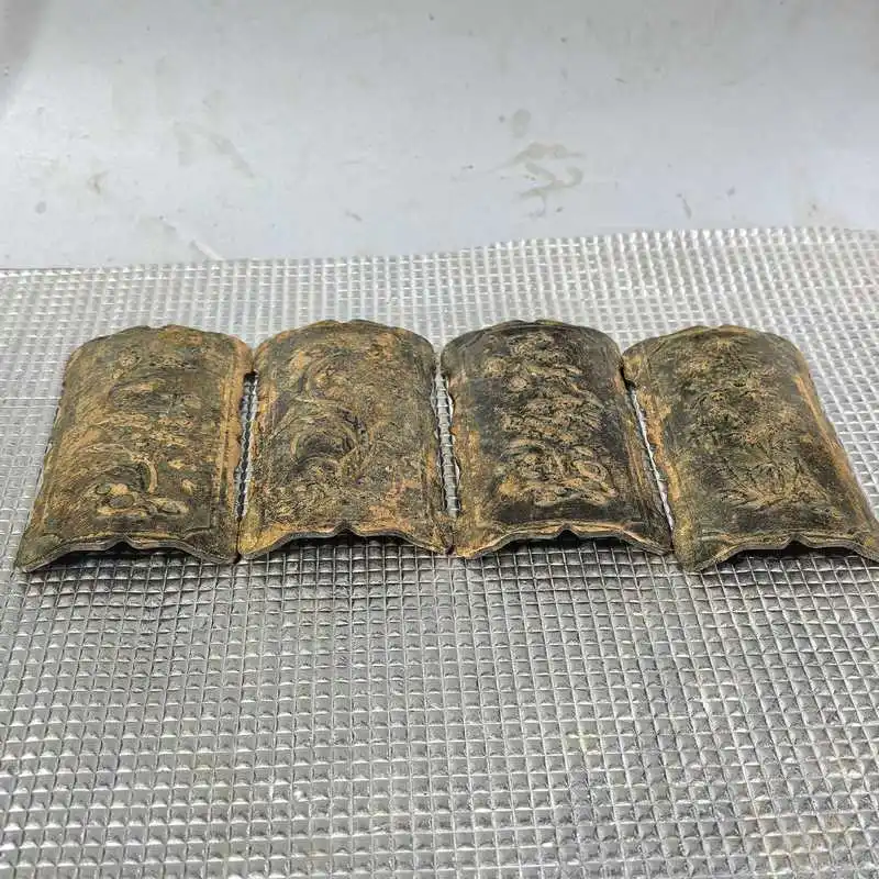 A set of pure copper Mei Lan bamboo and chrysanthemum brush rests, exquisite craftsmanship