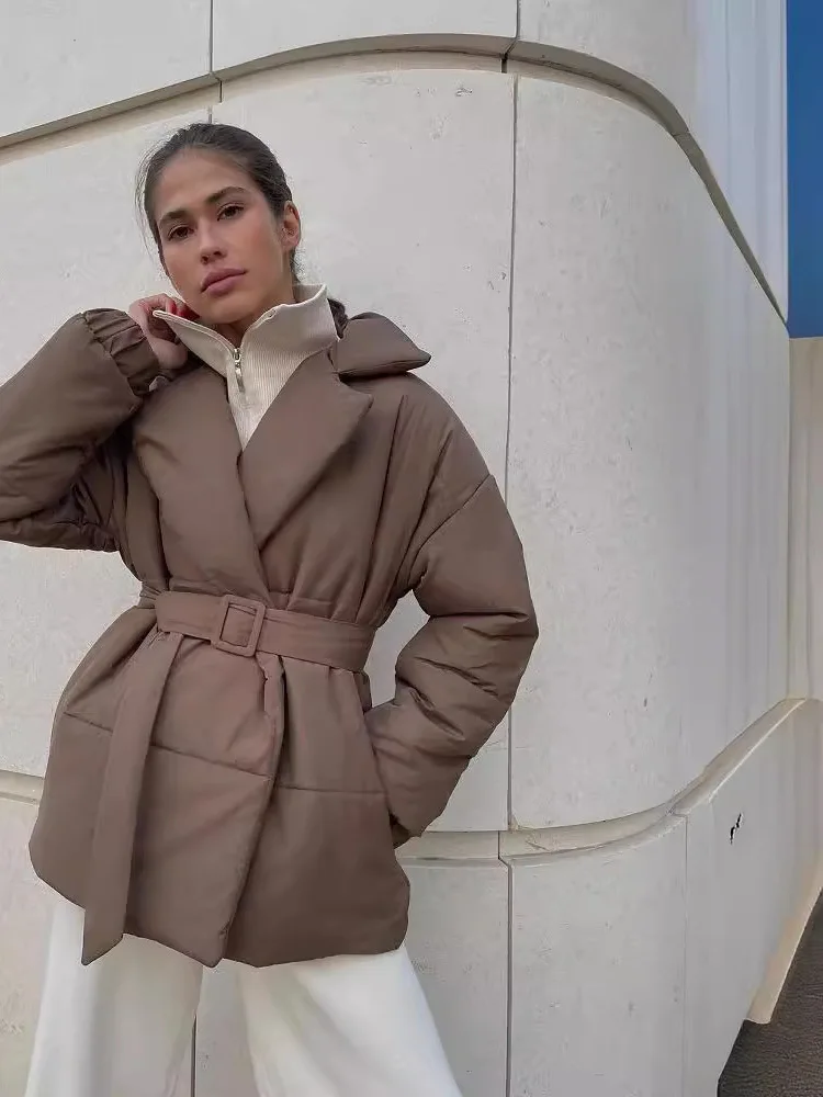 

Женская утепленная зимняя хлопковая куртка однотонного цвета с поясом, приталенного кроя, с воротником-стойкой, повседневная, модная, с длинными рукавами