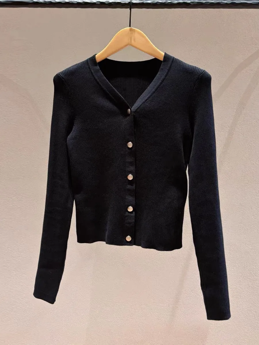 Elegant V-Neck Long Sleeve Knitted Open Cardigan Skirt Set for Women Slim Fit Gold Buckle Black High-End Version Euro Style