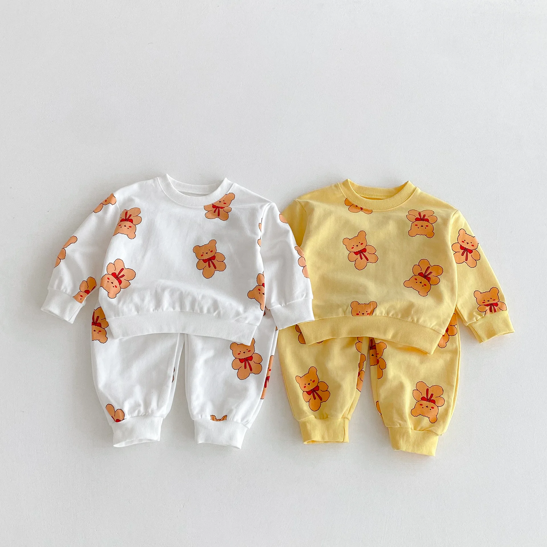 

2025 Autumn New Children Long Sleeve Clothes Set Girls Cartoon Bear Sweatshirt + Pants 2pcs Suit Kids Boys Cotton Casual Set
