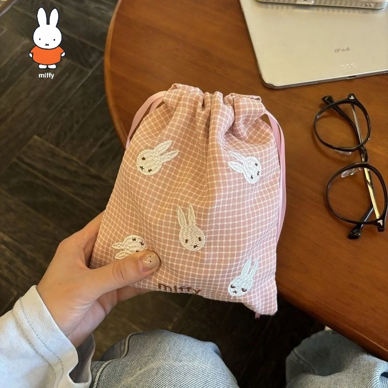 Симпатичная сумка для хранения Miffy, вышитый карман большой емкости на шнурке, портативный ручной ретуши для макияжа