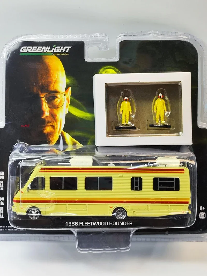 Diecast 1:64 Scale 1986 Fleetwood Bounder RV Yellow Bus Wagon