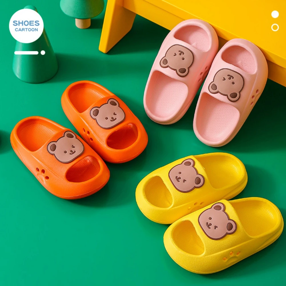 Cartoon Teddy Bear Kids Slippers for Boy Summer Beach Indoor Slippers Cute Girl Shoes Home Soft Non-Slip Cute Children Slippers