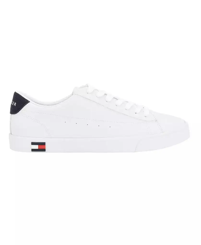 تومي هيلفيغر |   حذاء رياضي ريشر برباط علوي منخفض للرجال