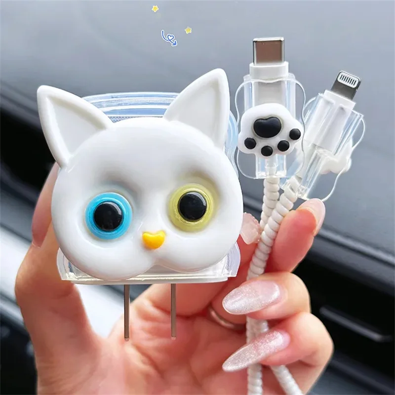 Korea Cartoon Cute 3D Cat Cat Paw Charger Cover For IPhone 11 12 13 14 18/20W Transparent Charge Protection Cover Charger Sleeve