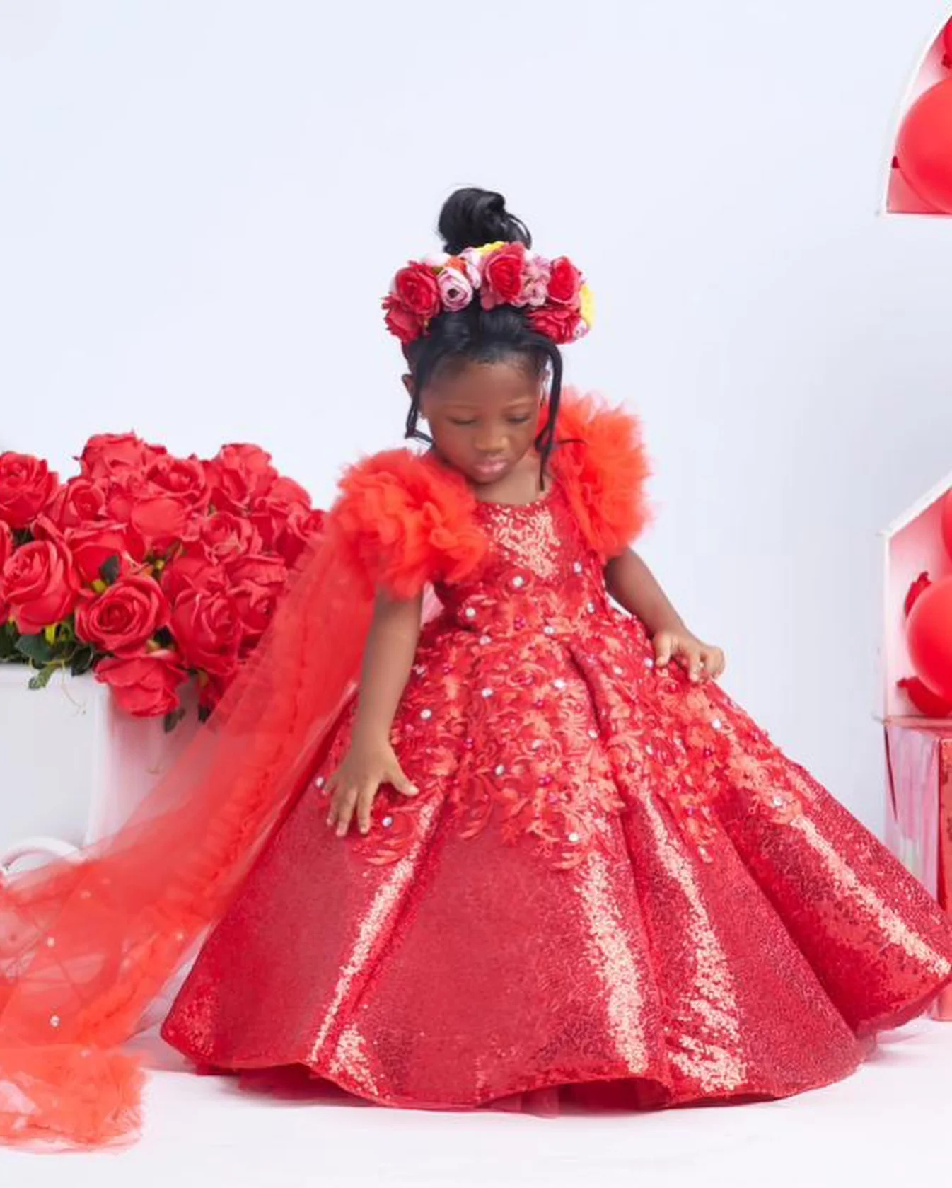 Red Sequined Baby Girls Birthday Dresses Sparkly Beaded Flower Girl Dresses for Wedding Party Baby Girl Prom Gown for Photoshoot