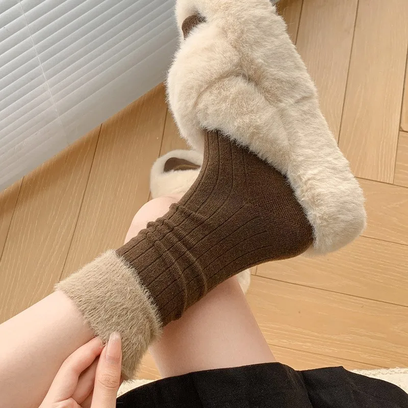 

Autumn Winter Socks Women Comfortablle Mid-tube Matching Solid Color Ins Mink Velvet Thick Warm Vintage Pile Fashion Causal Sock
