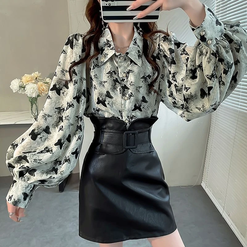 

Niche Fashion Elegant Early Autumn Printed Butterfly Loose Lantern Sleeve Shirt Women Premium Top