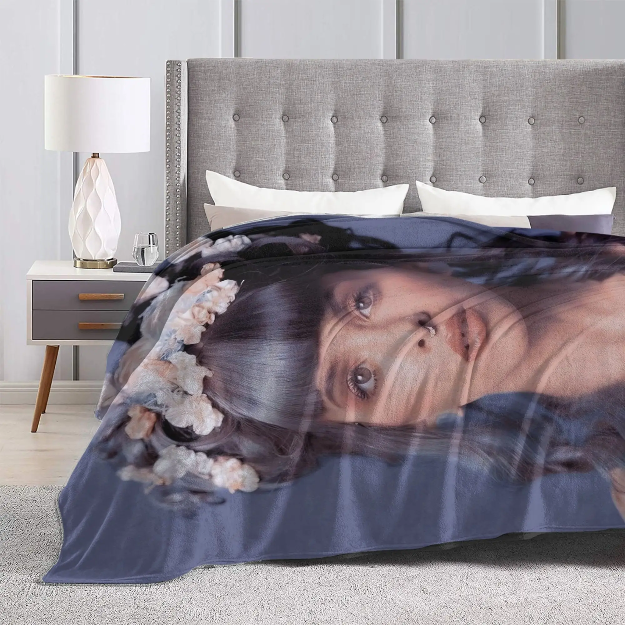 Melanies Martinezs Singer Knitted Blanket Flannel Crybaby Hades Lightweight Throw Blankets for Home Couch Bedspread