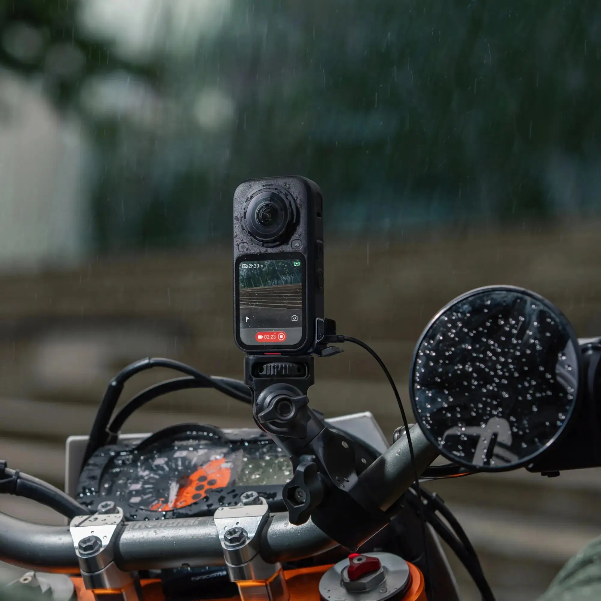 Insta360 X6 All-Weather USB Charging Cover IPX4 water resistance, Securely charge camera in rain, Connects Insta360 Quick Reader