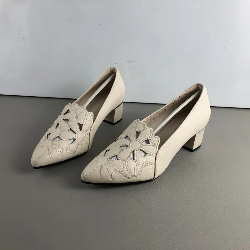 جديد مريح Faionable الجوف خارج جلدي المرأة oes أشار تو الانزلاق على لباس غير رسمي منتصف الكعب موسم الربيع #2