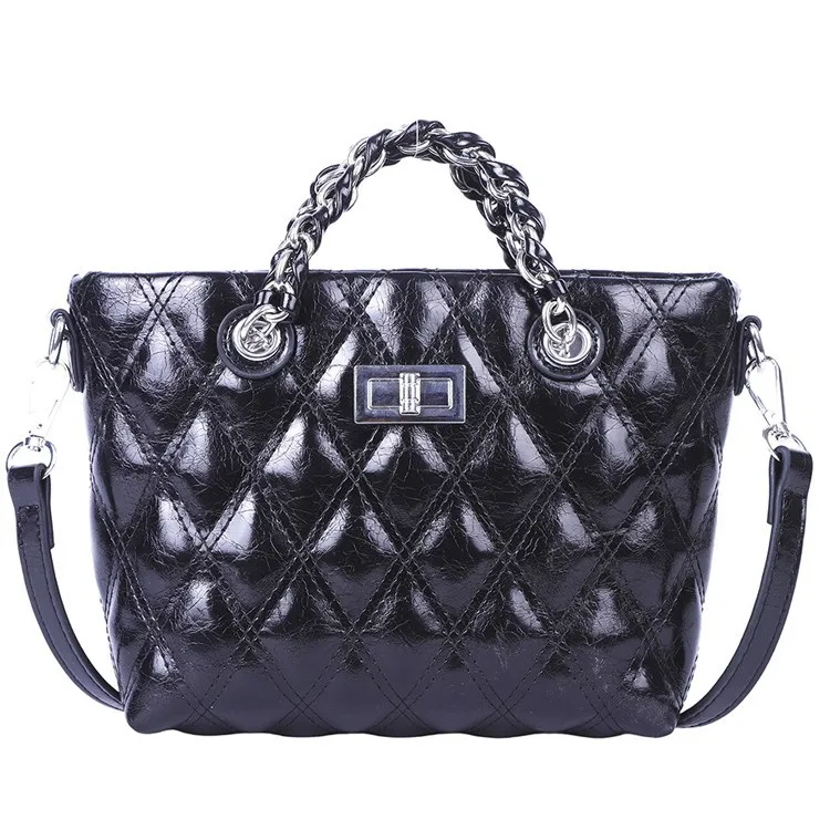 حقيبة سلسلة ألماس فضية، حقيبة ساعي Xiaoxiangfeng النسائية، حقيبة يد بتصميم متخصص لصيف 2025 النسخة الكورية الجديدة