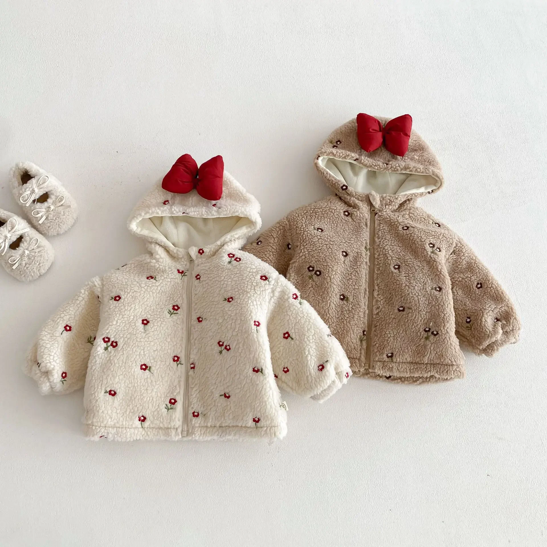 

Girls Fleece Jacket 3D Plush Bow Floral Embroidered Hooded Coat for Kids 1-5Y Stylish Warm Children's Outerwear
