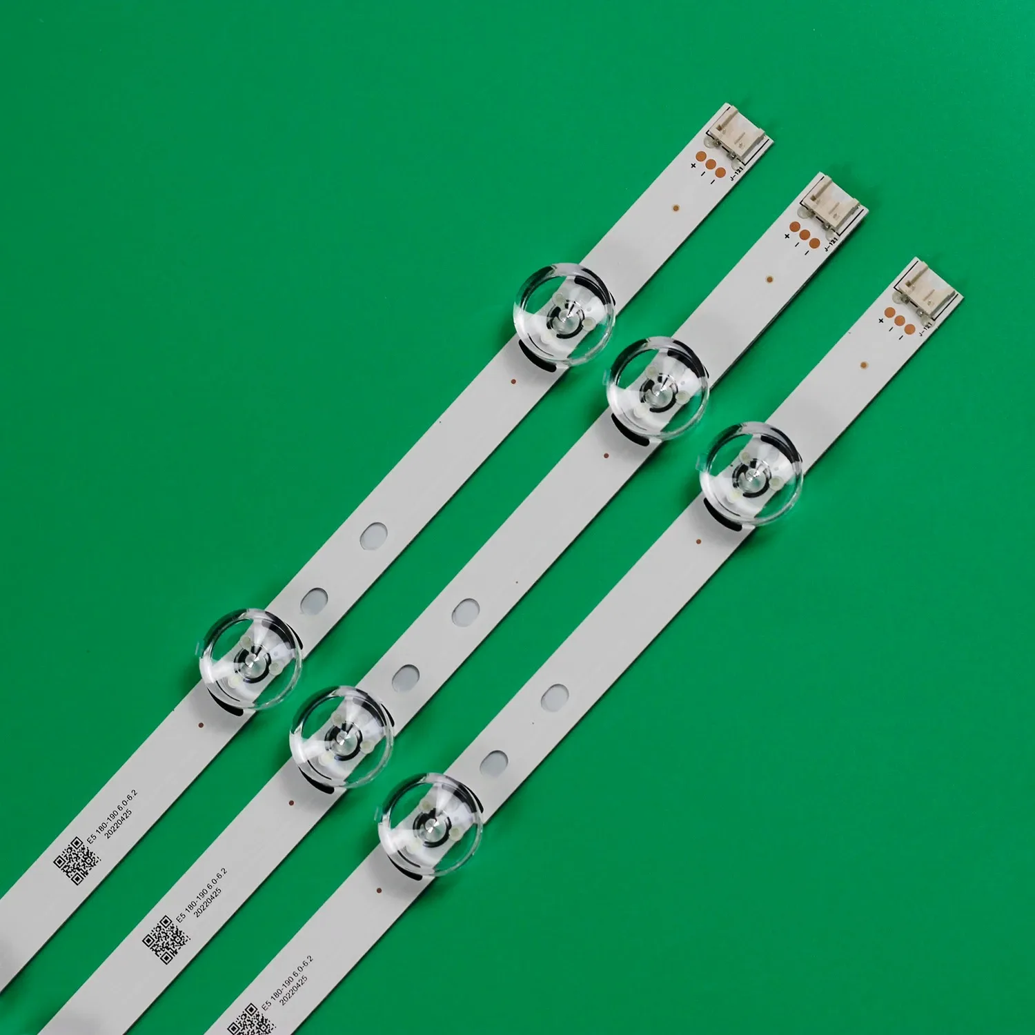 LED Backlight Strip For  drt 3.0 32 32MB25VQ 32lb561v 32lb580b 32lb561u 32lb5610 6916l-1974A 6916l-1981A 6916l-2223A