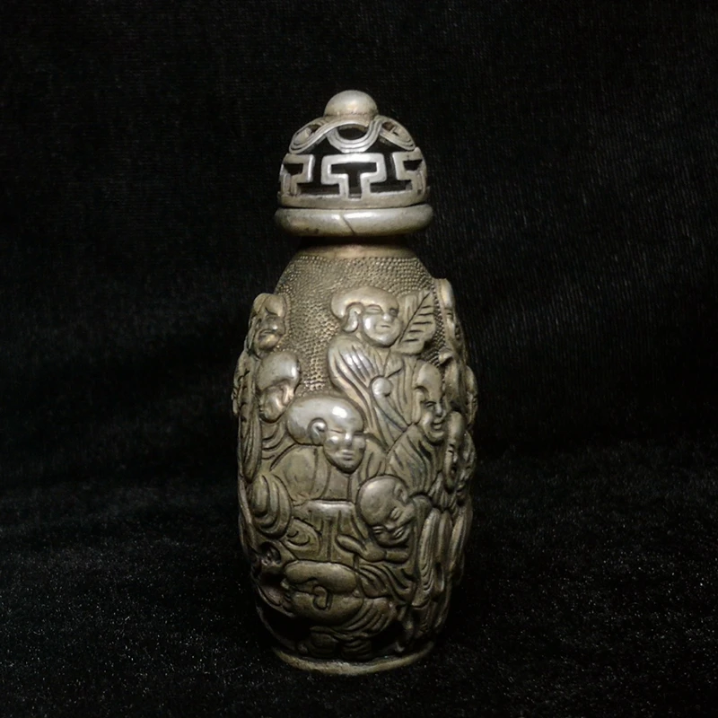 YIZHU CULTUER ART Size 2.8 Inch Old Mark Chinese Tibet Silver Carving Eight Immortals Statue Snuff Bottle Collection