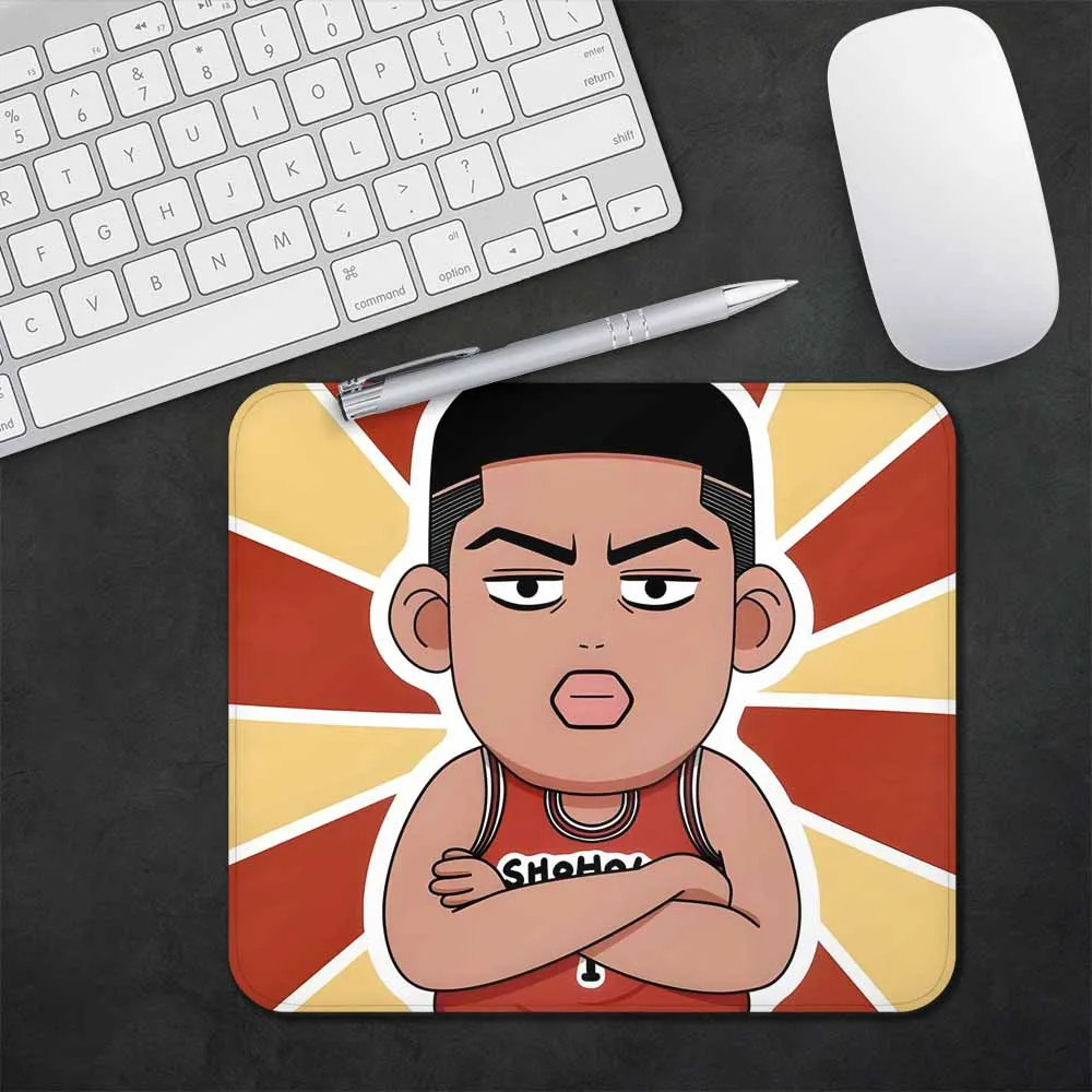 Comics SLAM DUNK Gaming Mouse Pad XS Small Mousepad For PC Gamer Desktop Decoration Office Mouse Mat Deskmat Rug