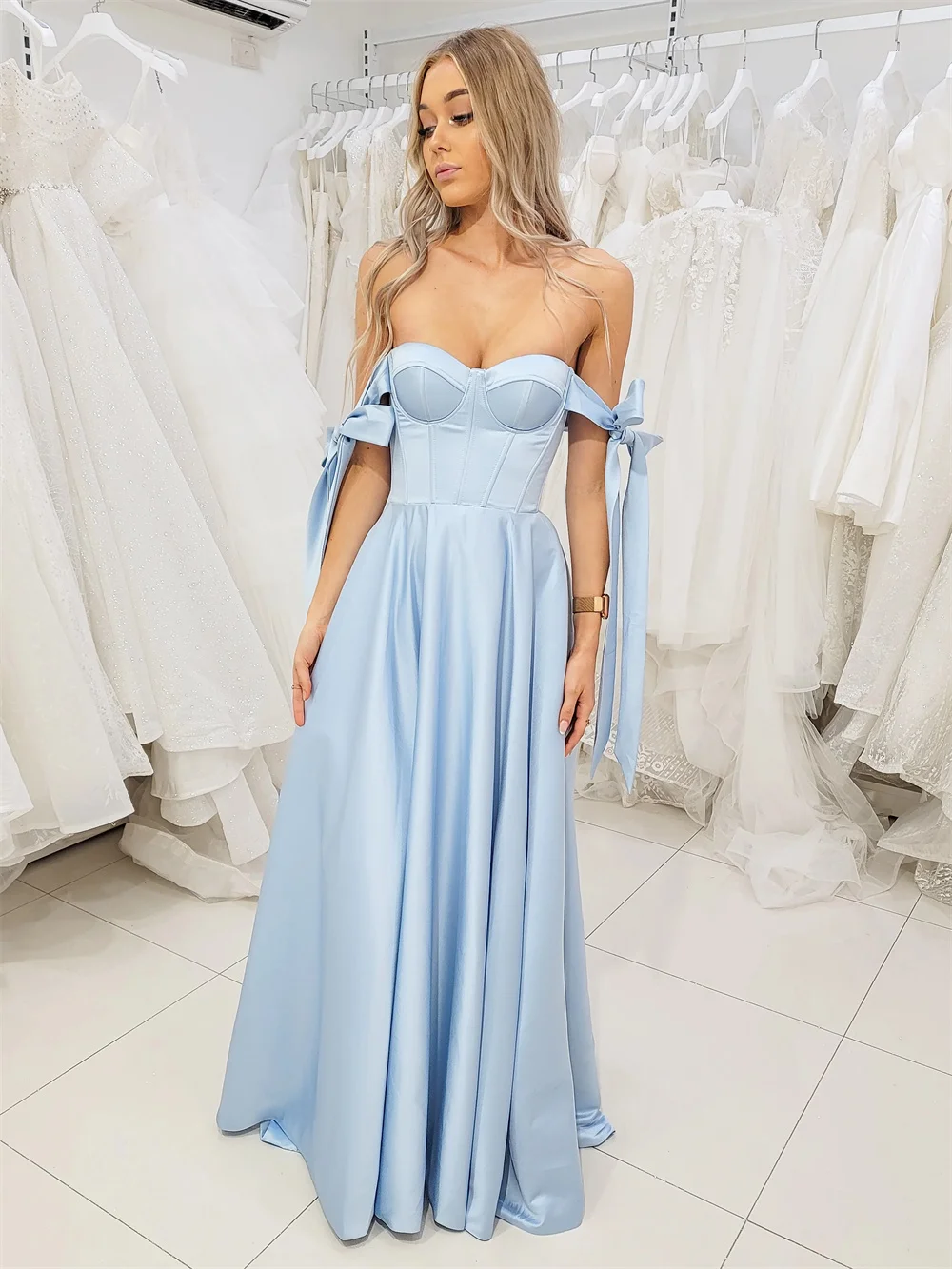 Gaun Prom biru muda Jessica gaun malam manis Satin bahu terbuka gaun pesta pernikahan korset A-line jubah De Soiree