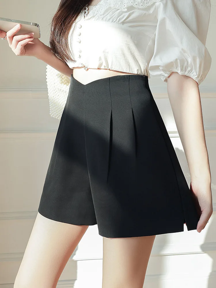 Women's Spring and summer fashion versatile high waist A-line shorts thin wide leg casual shorts small casual shorts